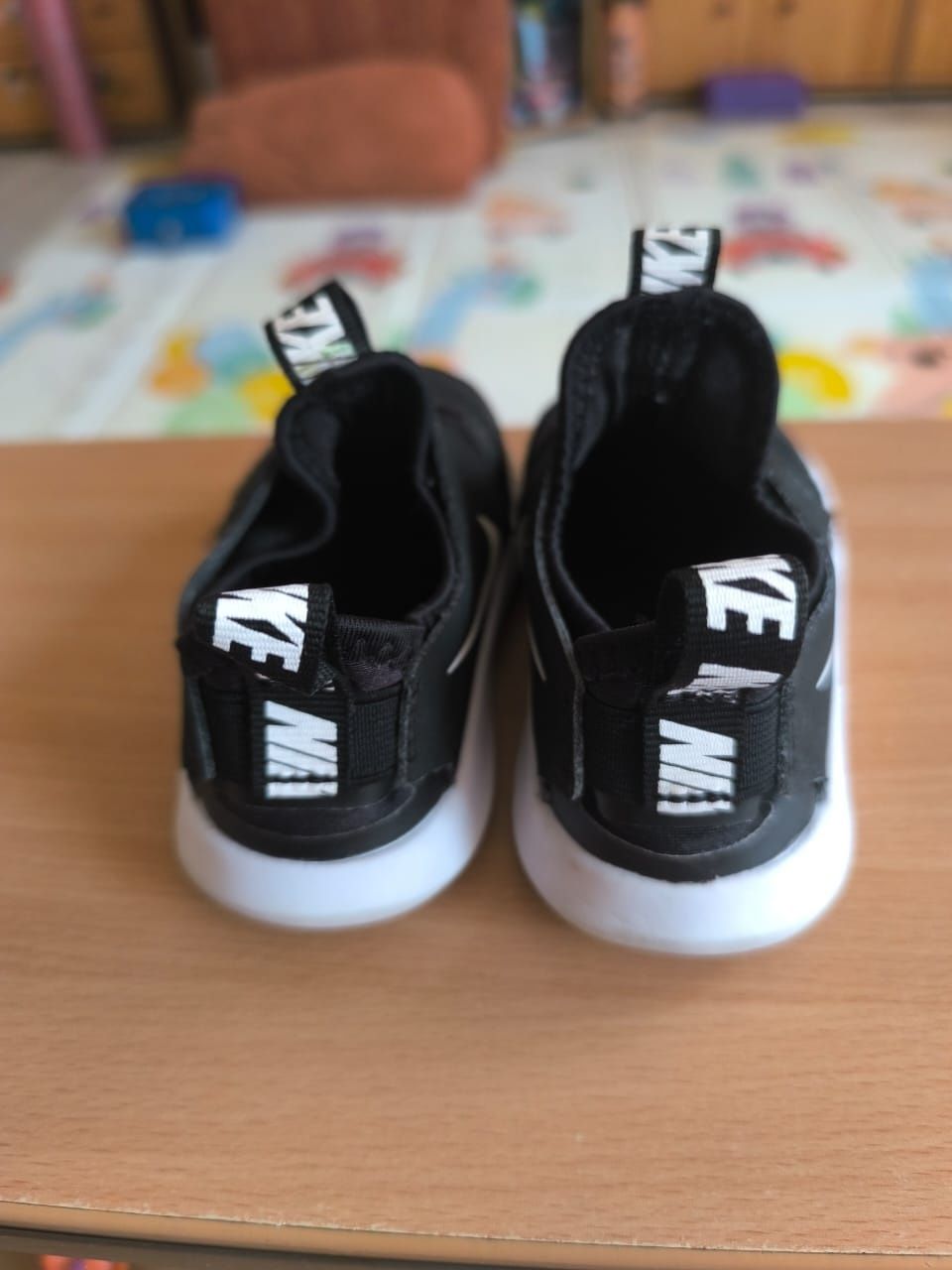 Кросівки Nike 24р