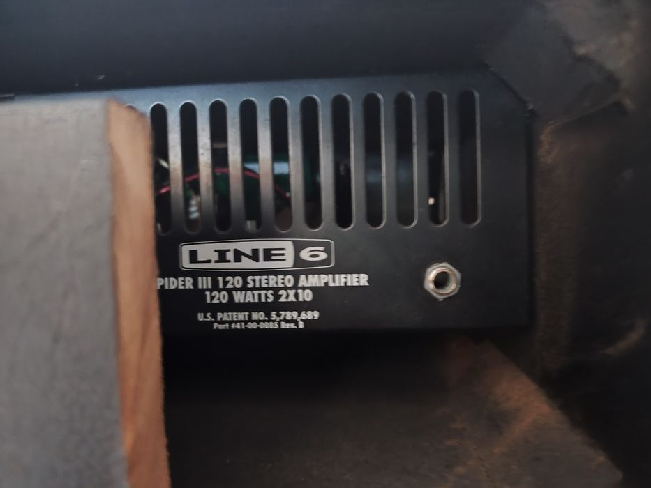 Amplificador combo adaptado para cabeçote Line 6 spider 3 120 watts