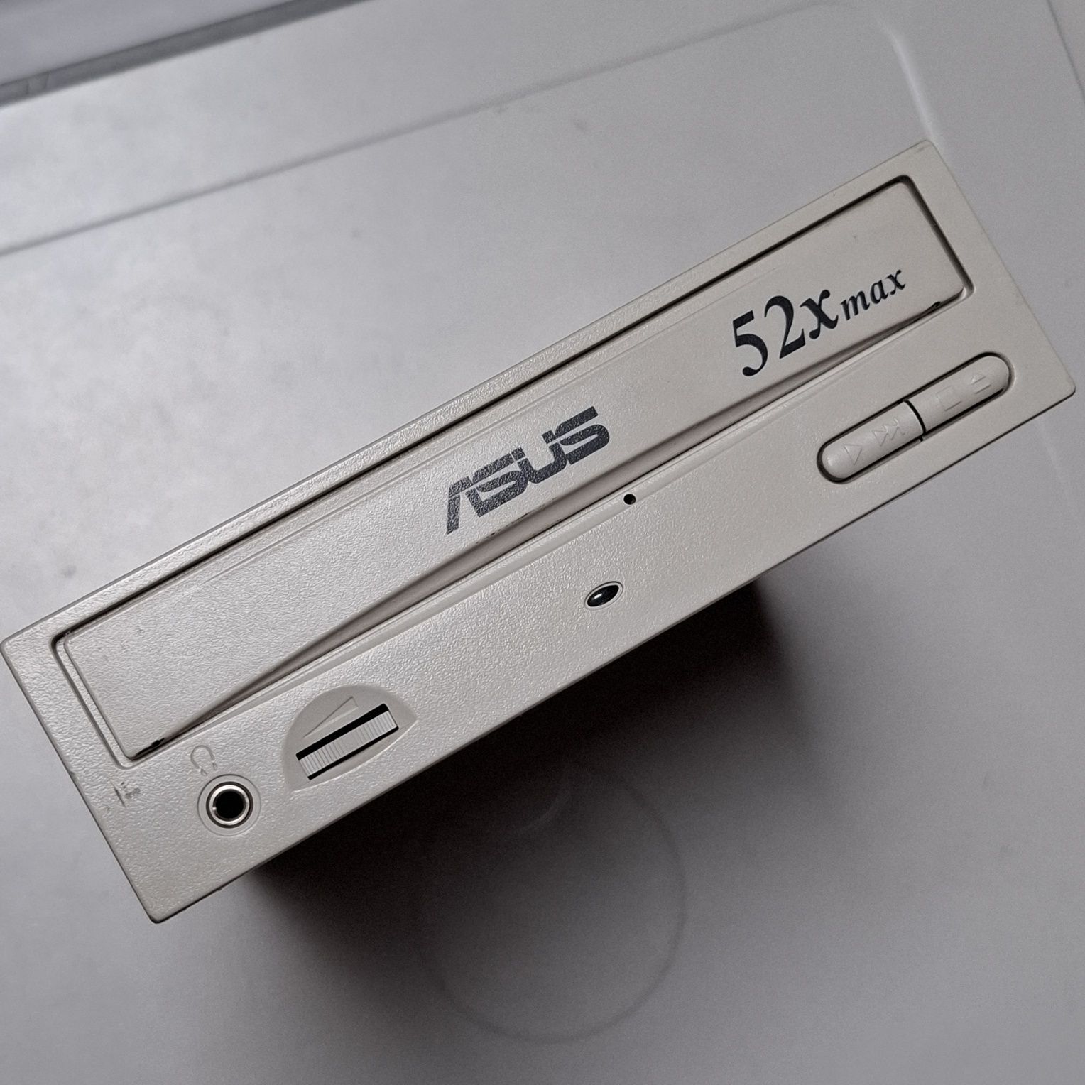 Napęd cd-rom ASUS CD-S520/A IDE/ATA