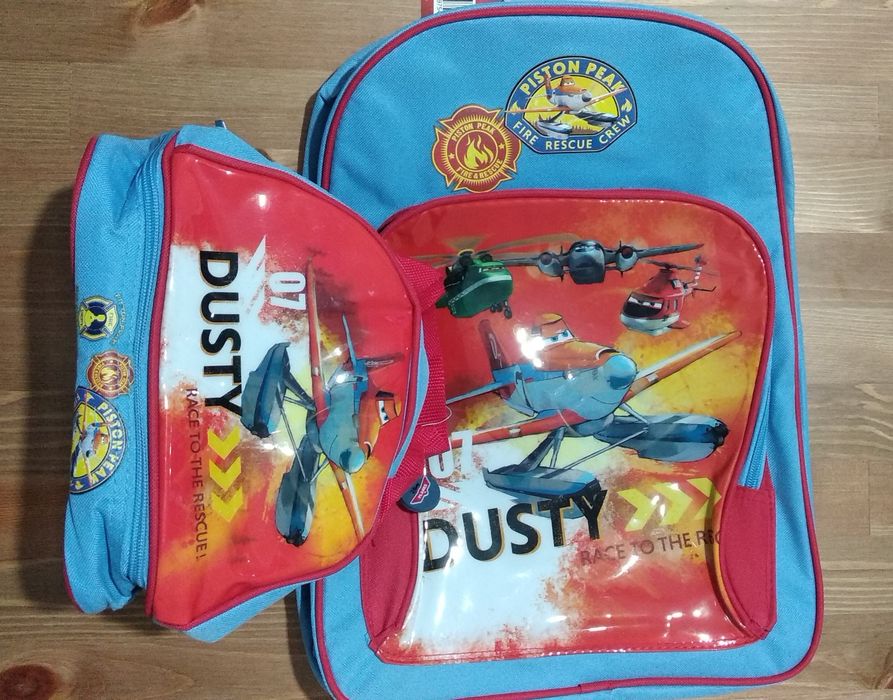 Mochila e lancheira de criança (Aviões).