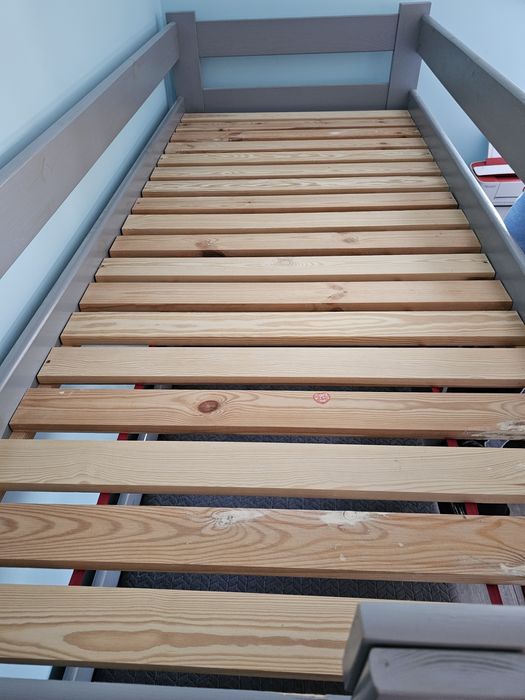 Łóżko piętrowe z tapczanem lita sosna 90x200