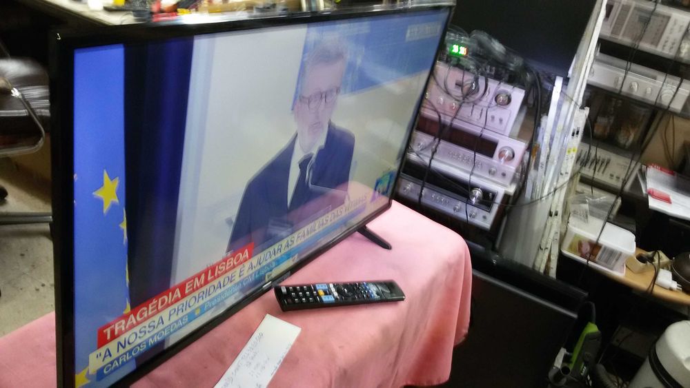 tv led smart android tcl 32es560 32polg,