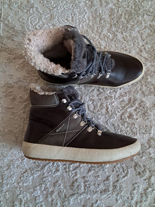 Зимние ботиночки GANT ,кожа ,цигейка.