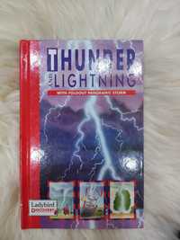 Książka Thunder and Lightning po angielsku o piorunach