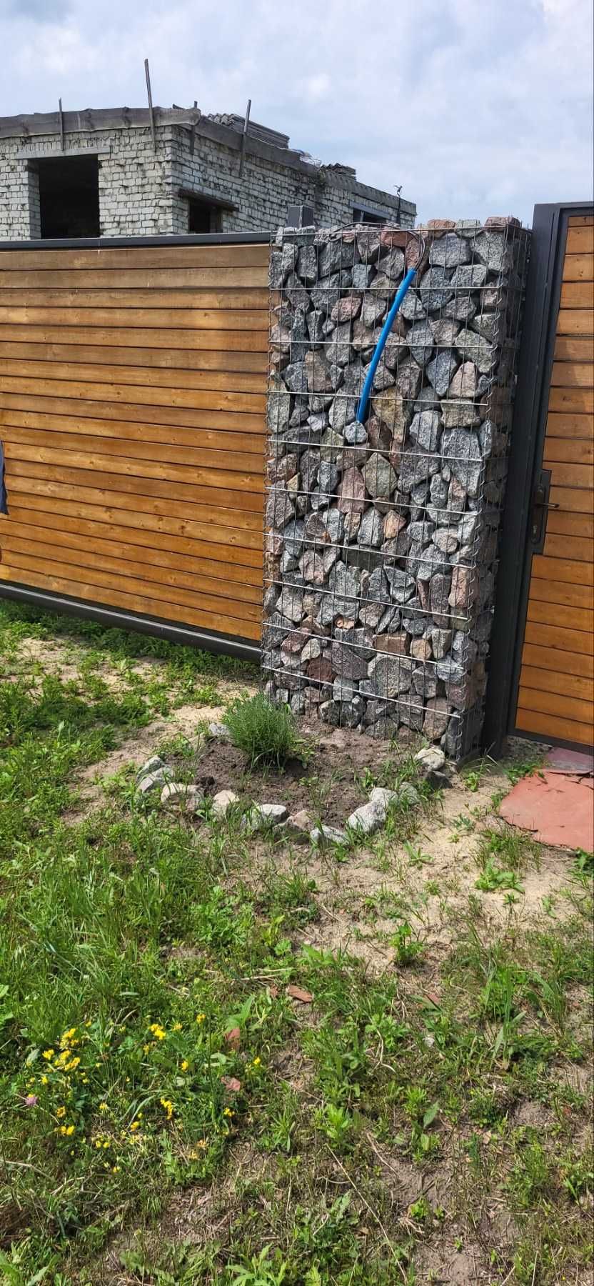 Срочно продам земельный   участок 15 соток. р-н. Комунального Рынка