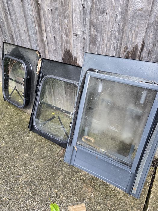 Okna dachowe80x70. Nigdy nie używane