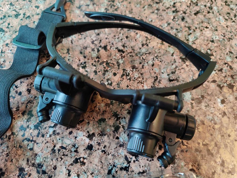 Бинокуляры лупа очки ювелирные со сменными линзами с подсветкой