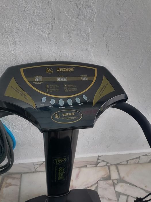 Plataforma Vibratória - Exercícios e Massagens
