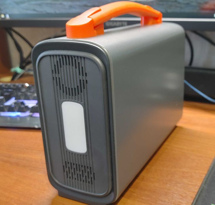 Зарядная станция CTECHi GT200 Pro, 320 Вт*ч, чистая синусоида