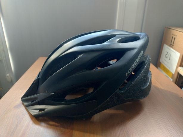 Kask Kross borao czarny