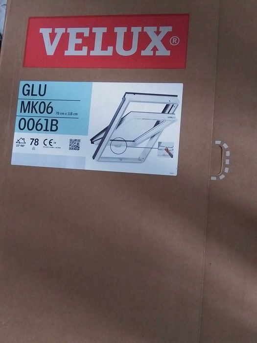 Okno dachowe VELUX + kołnierz