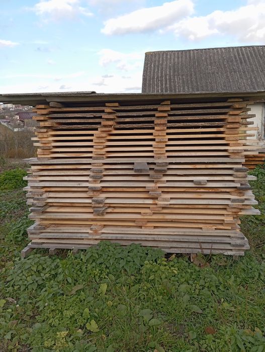 Обрізна дошка ясеня суха