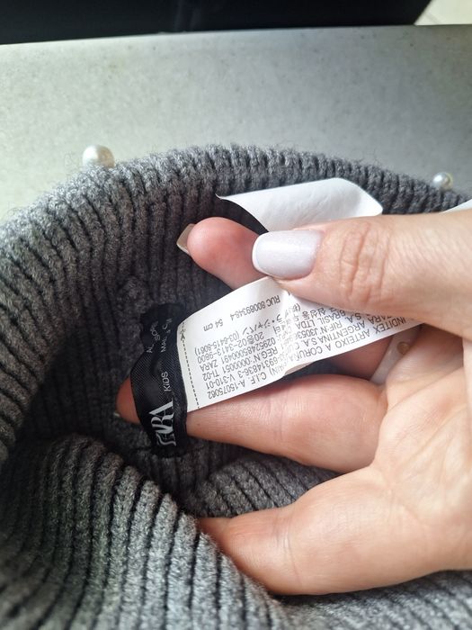 Шапочка zara для дівчинки