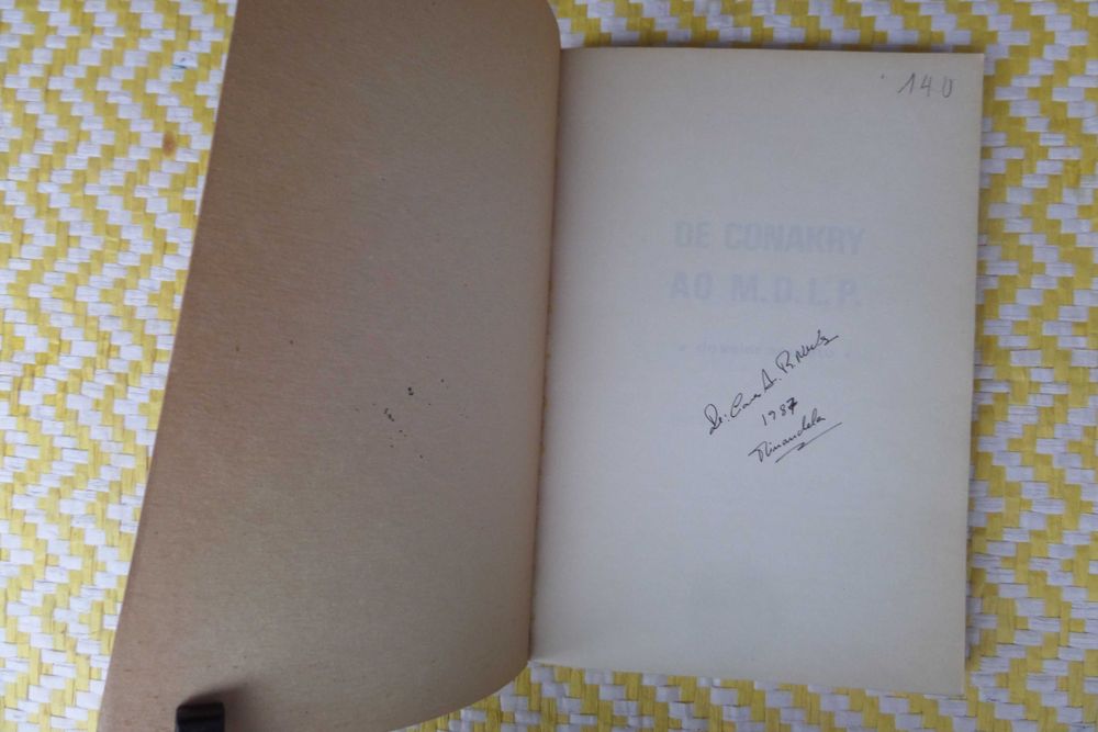 DE CONAKRY AO M.D.L.P.
Dossier Secreto
de Alpoim Calvão