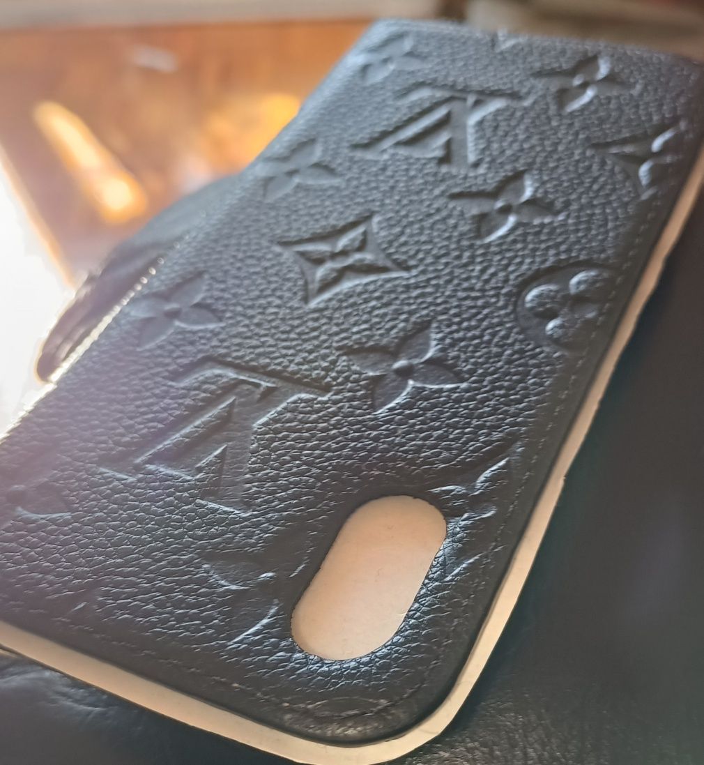 Autêntic capa monograma Louis Vuitton iPhone Xs