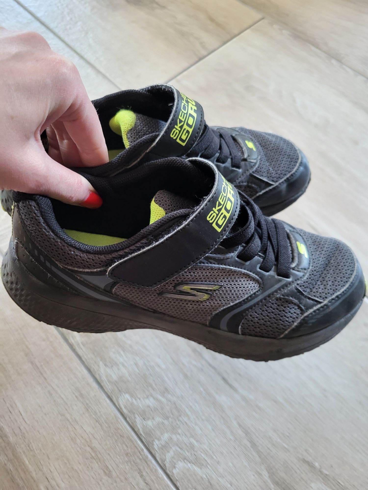 Кросівки Skechers,  36 розмір