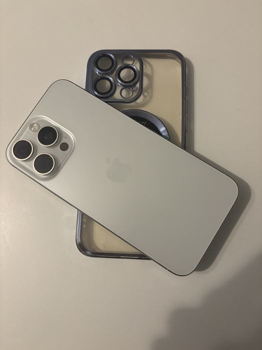 Sprzedam iphone 15 pro max