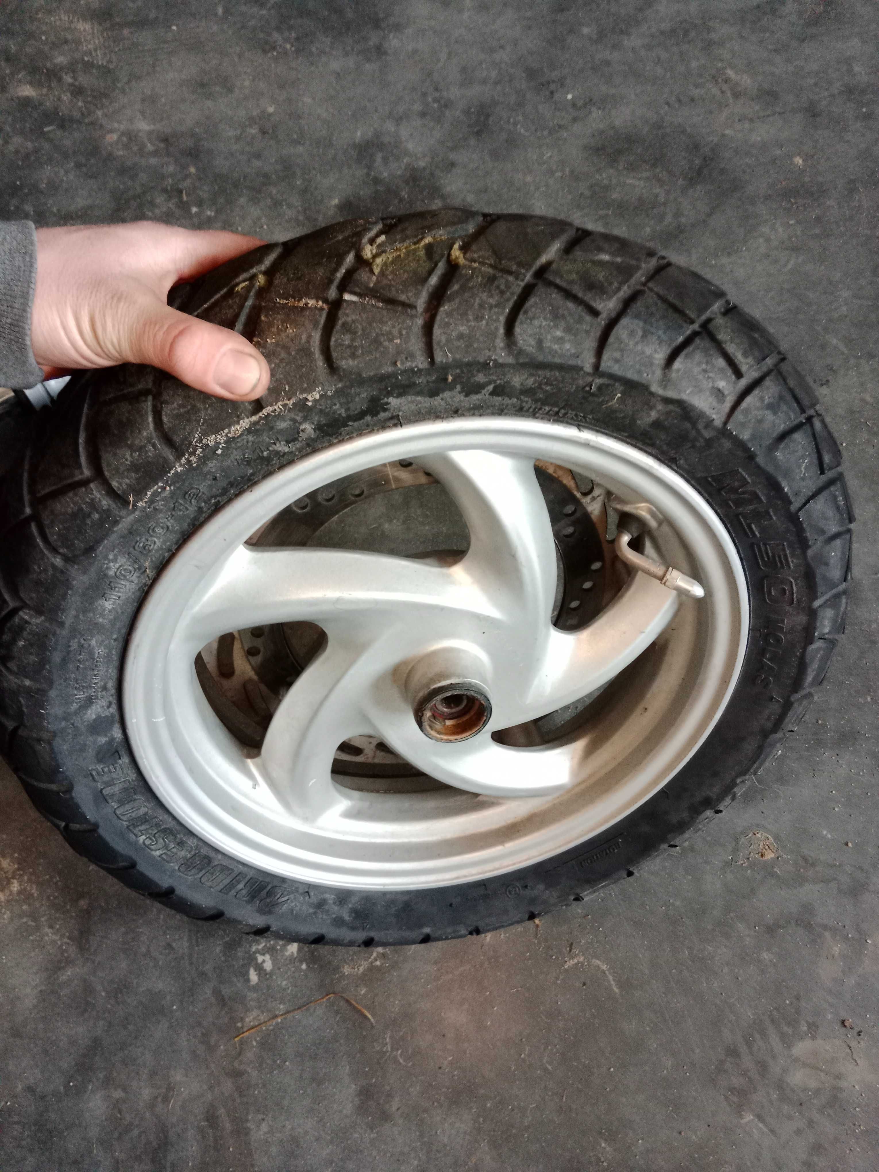sym vs125 vs 125 koło felga przód przednia tarcza hamulcowa 12x2,5