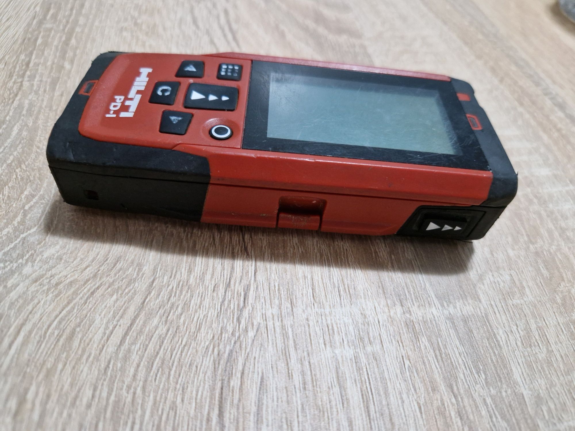 Dalmierz laserowy Hilti PD-I