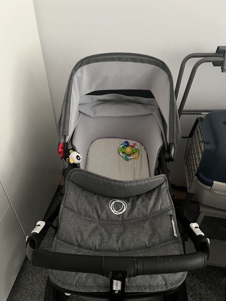 Wózek 2 w 1 Bugaboo Fox 3 spacerowka i gondola