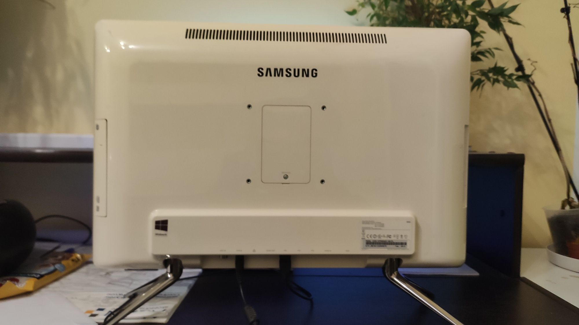 Komputer all in one Samsung dp500a