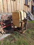 Sprzedam Opryskiwacz 300 l