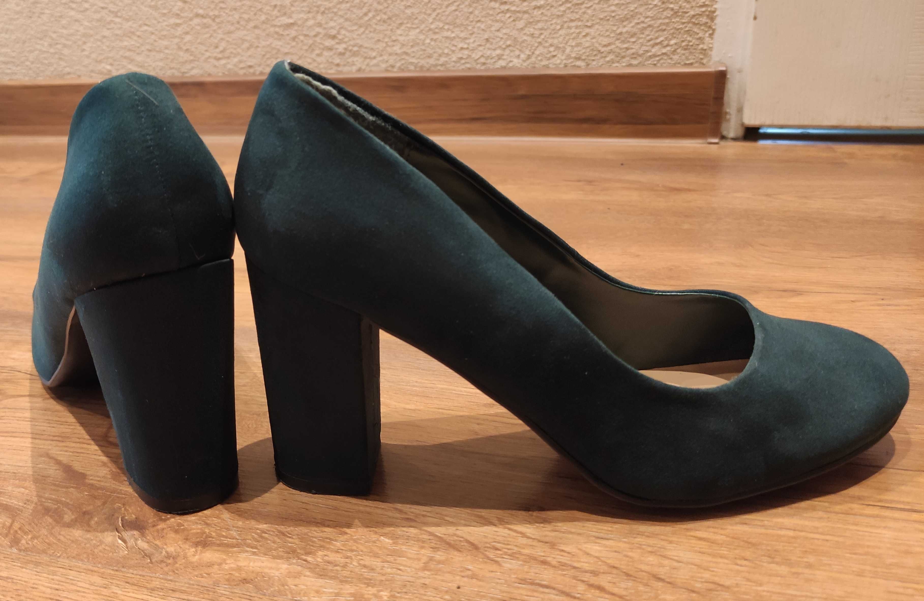 Buty wysokie na obcasie zielone rozm. 40/40,5, New Look