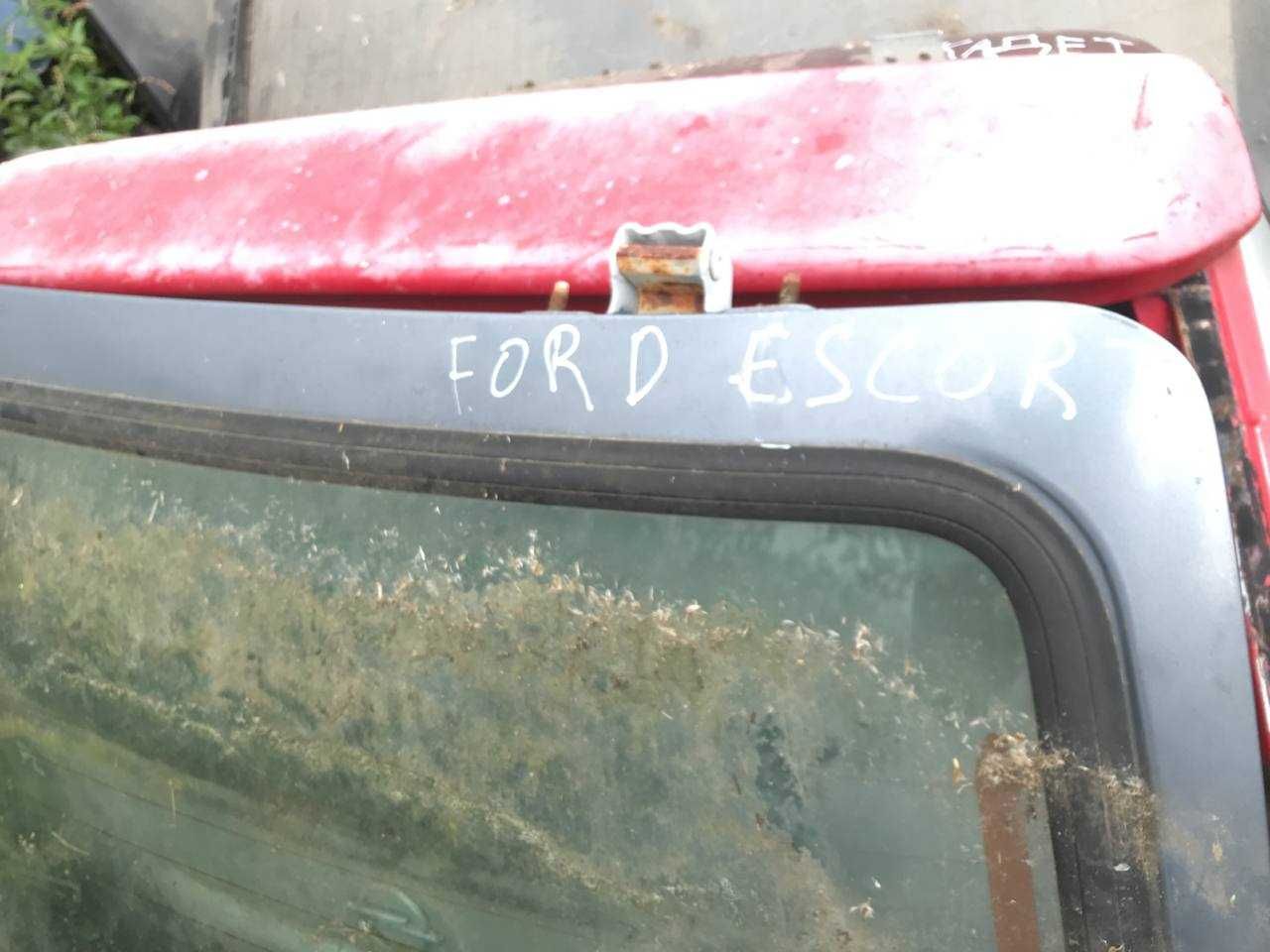 Кришка багажника ляда Ford Escort Форд Ескорт Авторозборка