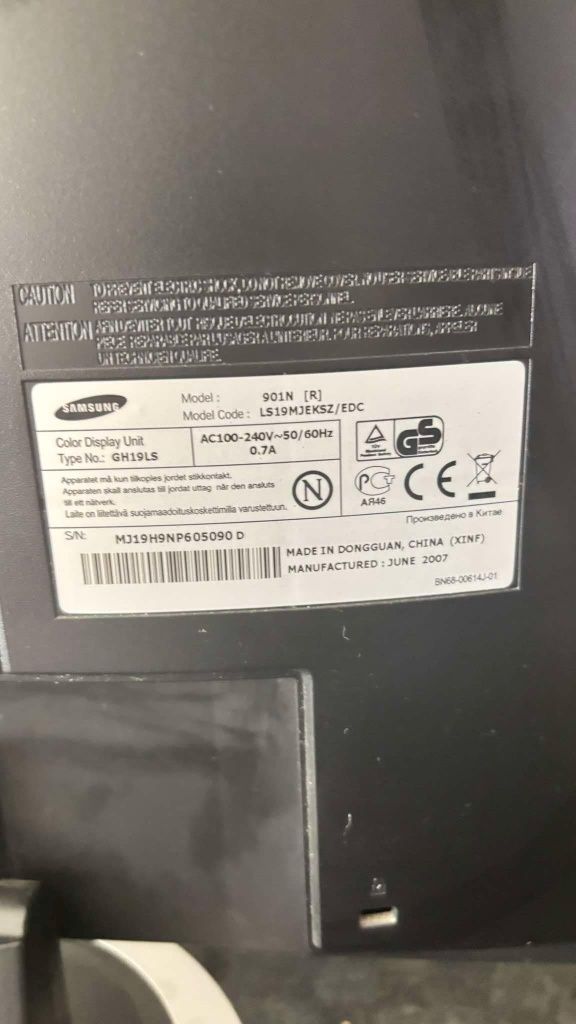 Monitor Samsung 901N