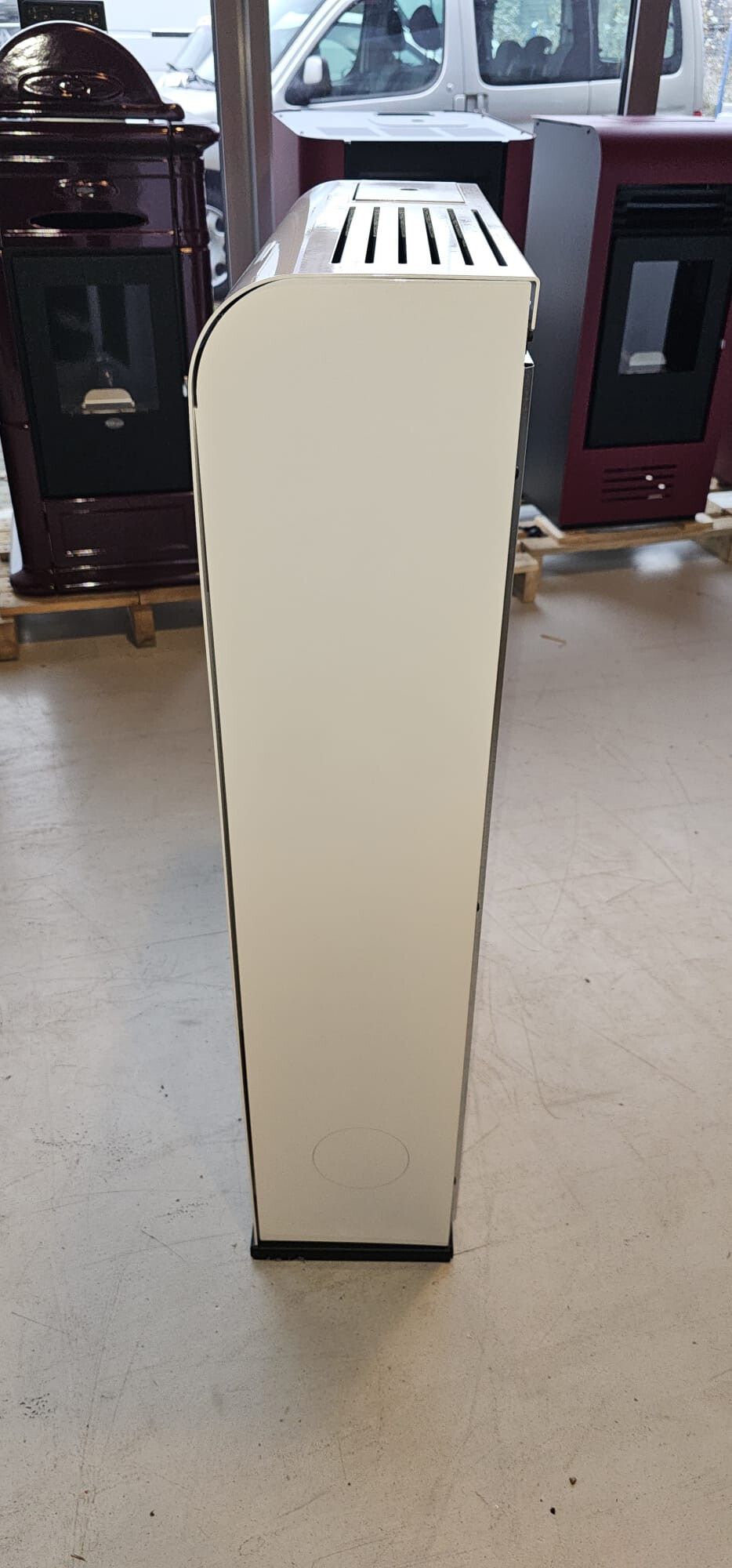 Piec piecyk kominek na pellet typu SLIM Eva Calor Zita 7,5 kW
