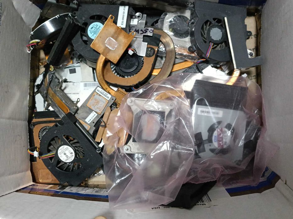 Купа ноутбучних кулерів