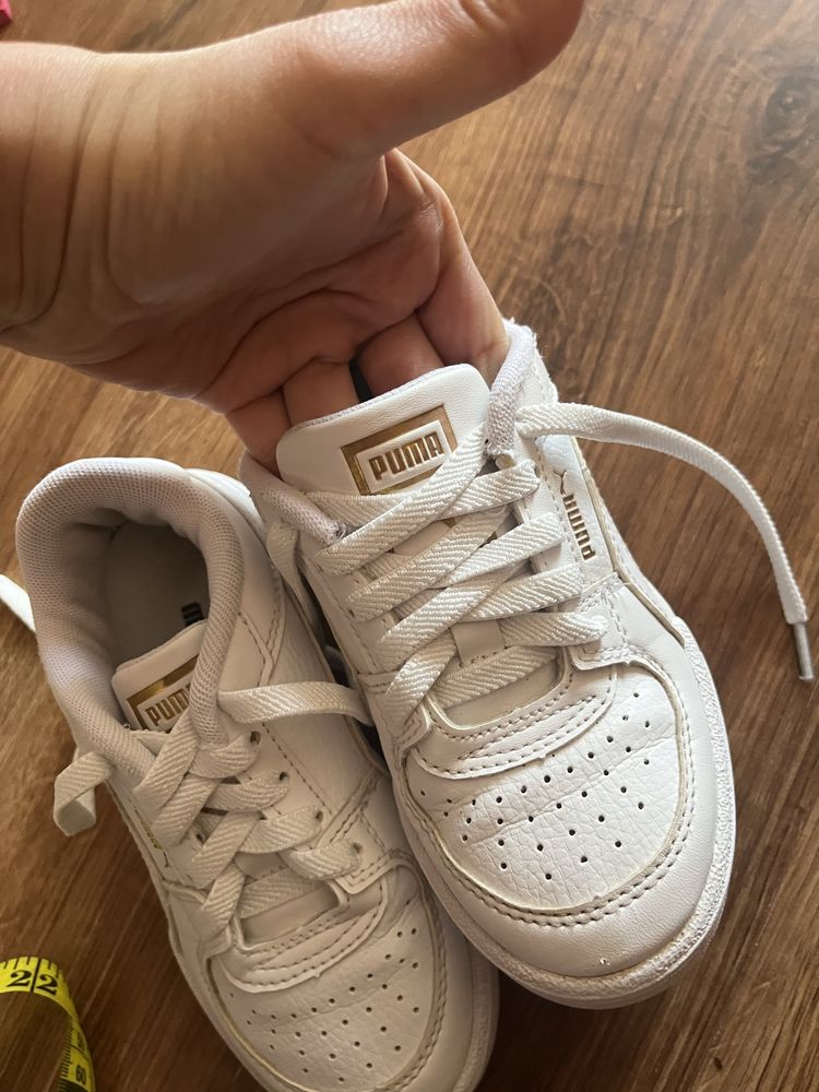 Дитячі білі кросівки puma 28 кросівки для хлопчика для дівчинки