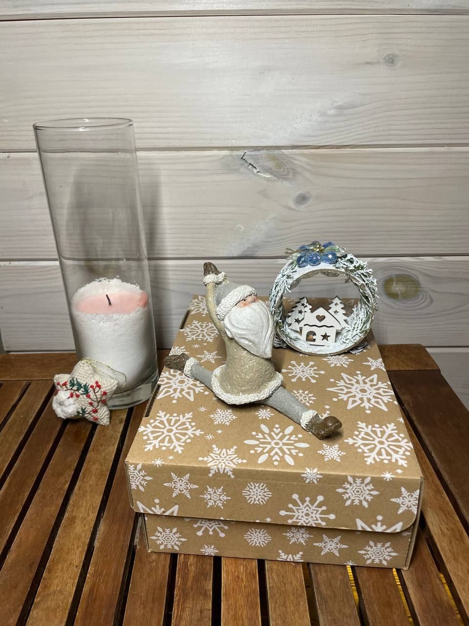 Подарочные наборы с керамикой ручной работы, чаем и мёдом.