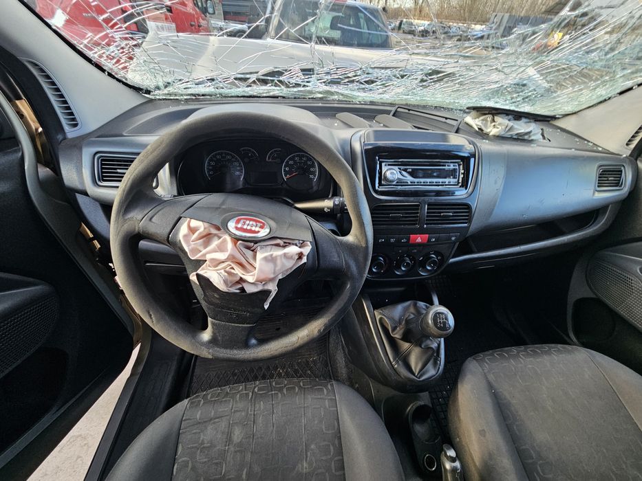 Fiat Doblo II 1.4 wszystkie części