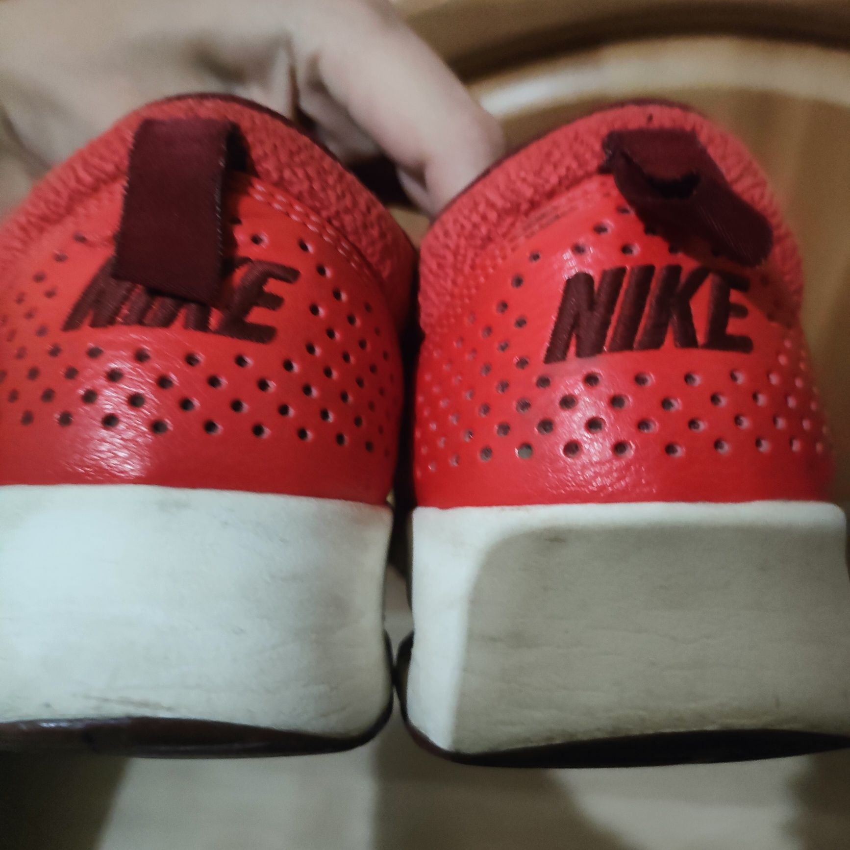 Кроссовки Найк красные Nike 26 см