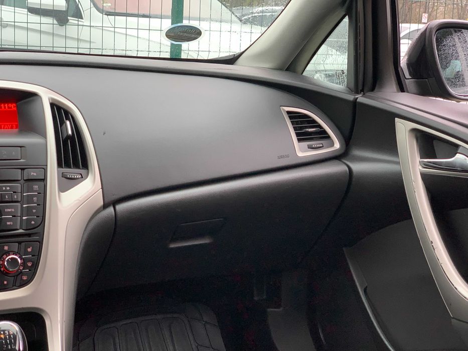 Opel Astra 2013 1.7 дизель