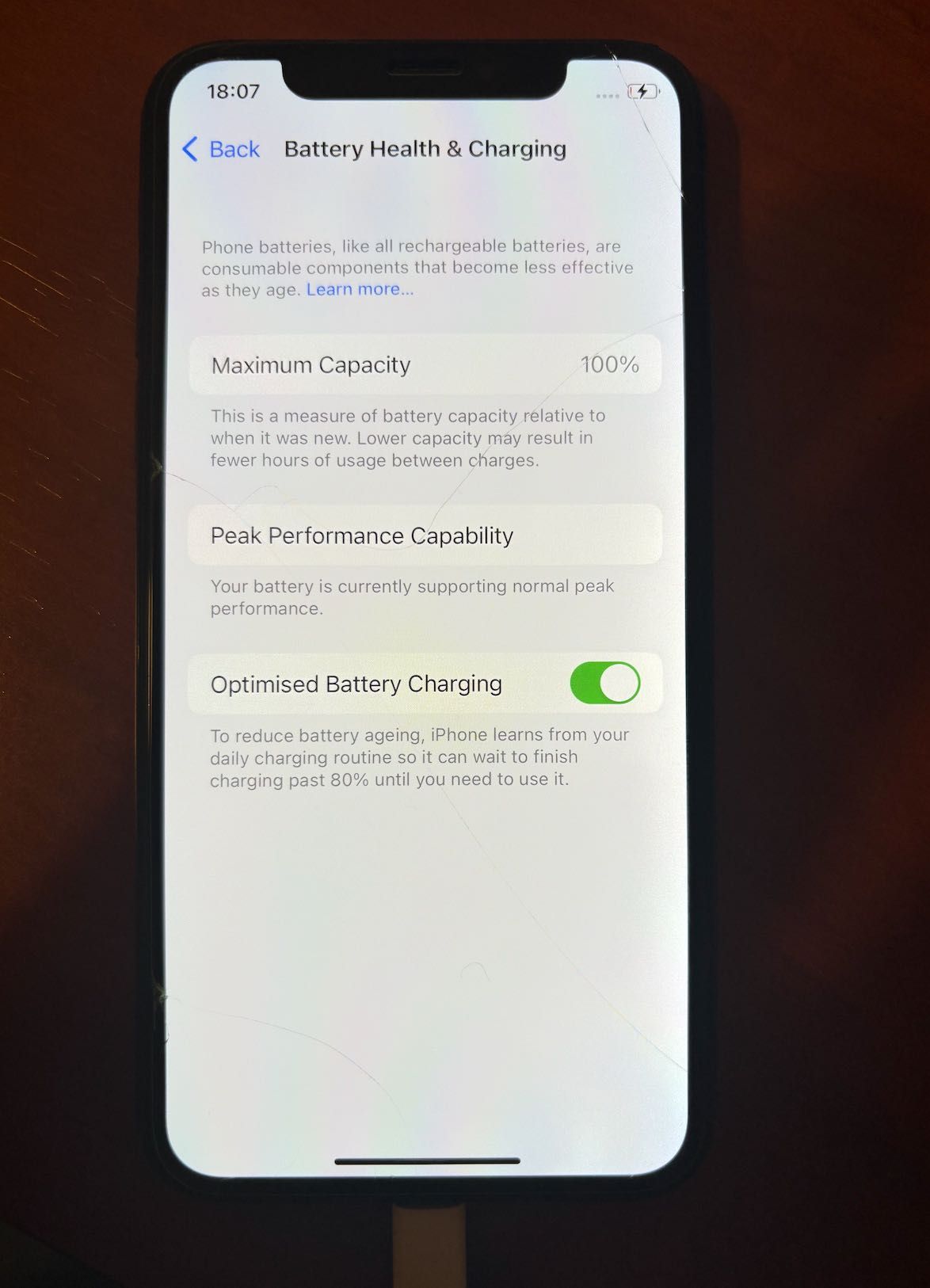 iPhone X com 64 GB