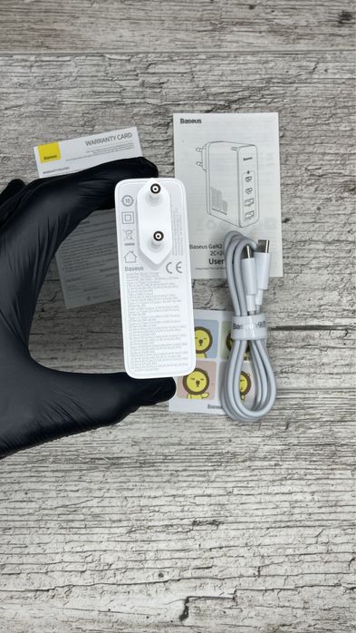 Потужний зарядний пристрій Базеус 100ват Baseus GaN 100w QC PD