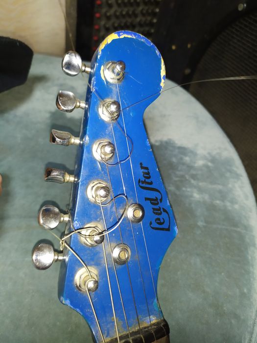 Электрогитара LeadStar