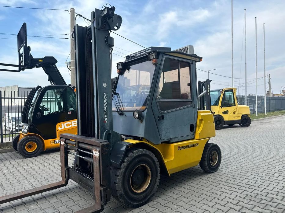 Jungheinrich DFG45/Diesel / Pozycjoner + przesuw / Klimatyzacja / Kabina pełna  Duży wybór wózków //DIESEL // Oryginalny przebieg //