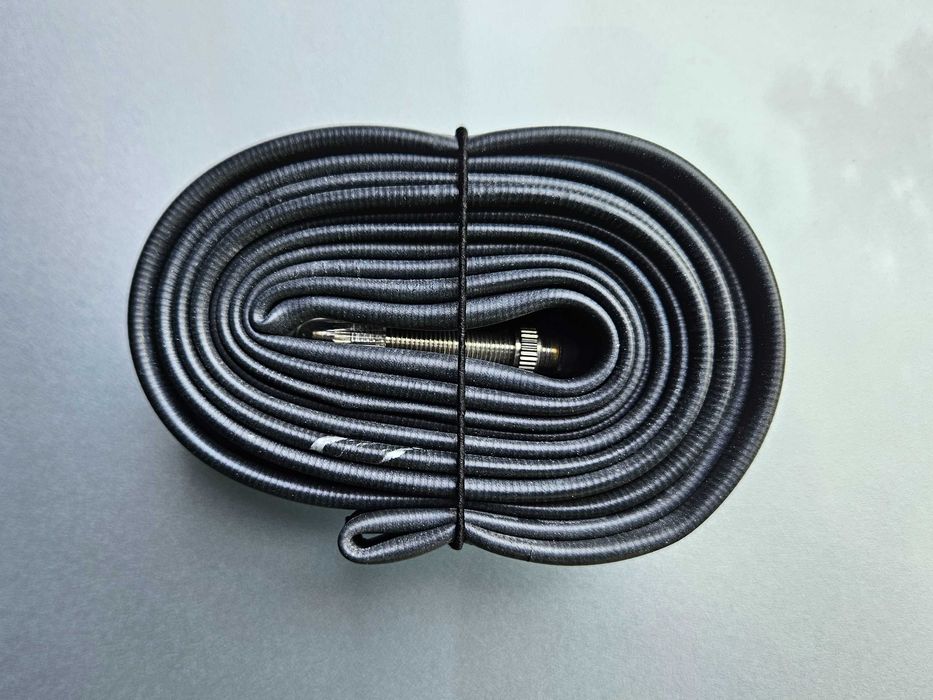 Dętka rowerowa SCHWALBE SV17 28" 28/47-622/635 Presta 40 mm - 2 szt.