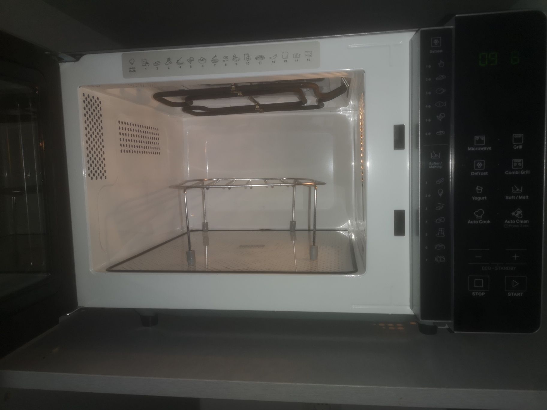 Vendo microondas hotpoint