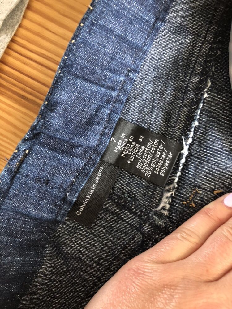 костюм джинсы и кофта футболка Calvin Klein Jeans оригинал 7-8 лет