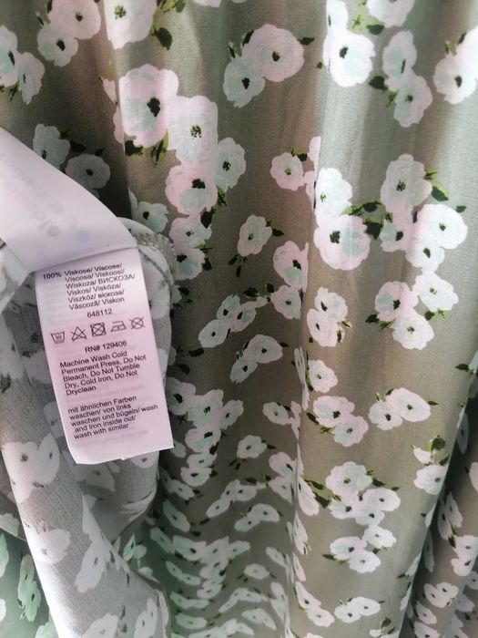 Nowa sukienka na jesień w kwiatki wiskoza 44 dekold kopertowy