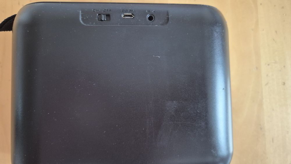 Портативна акустика BRAVIS BM-06