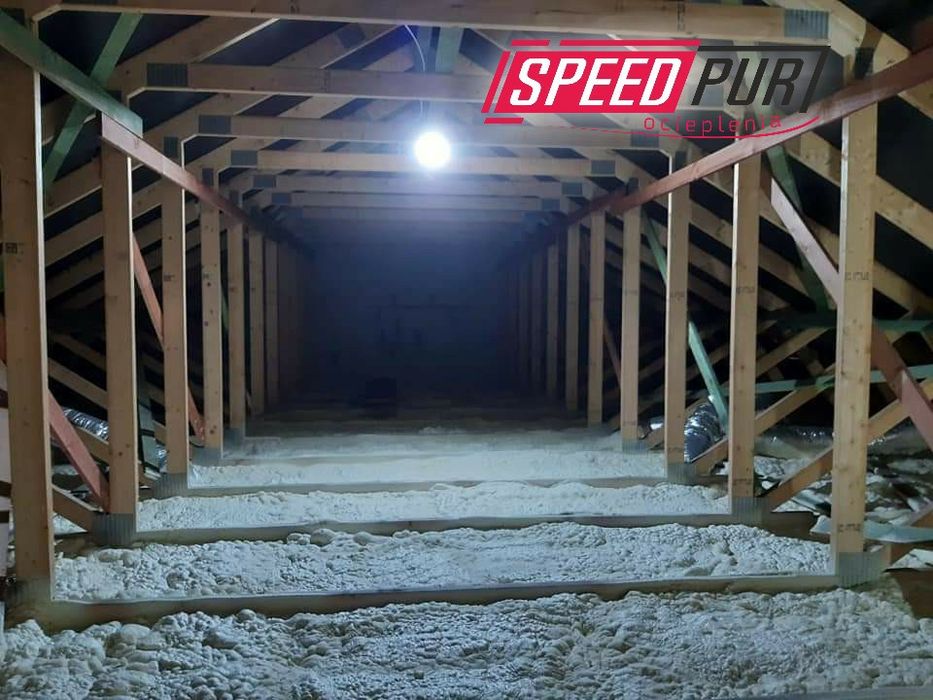 Ocieplenie,Izolacje Docieplenie Pianą Pur Czyste powietrze