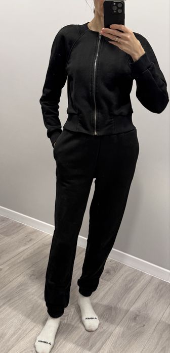 Костюм жіночий