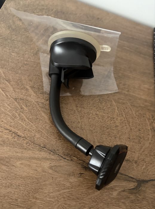 Uchwyt samochodowy na telefonu