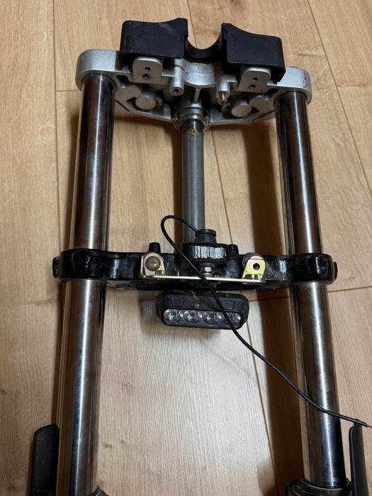 Lagi do Hyosung GT 125 FL zawieszenie comet