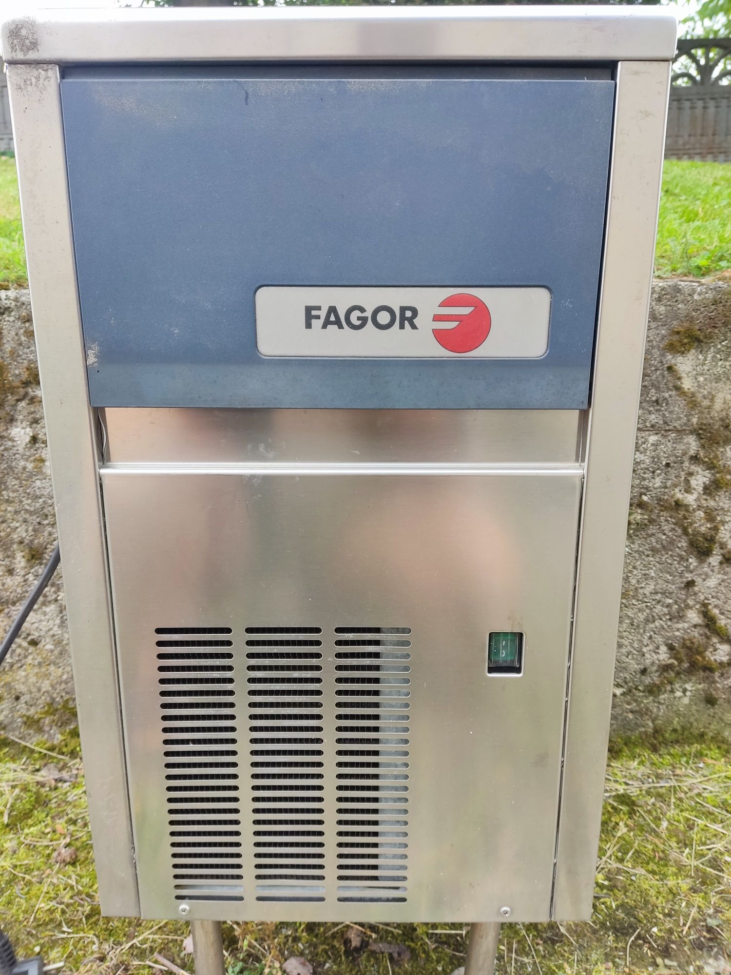 Kostkarka do lodu Fagor FCB-18A